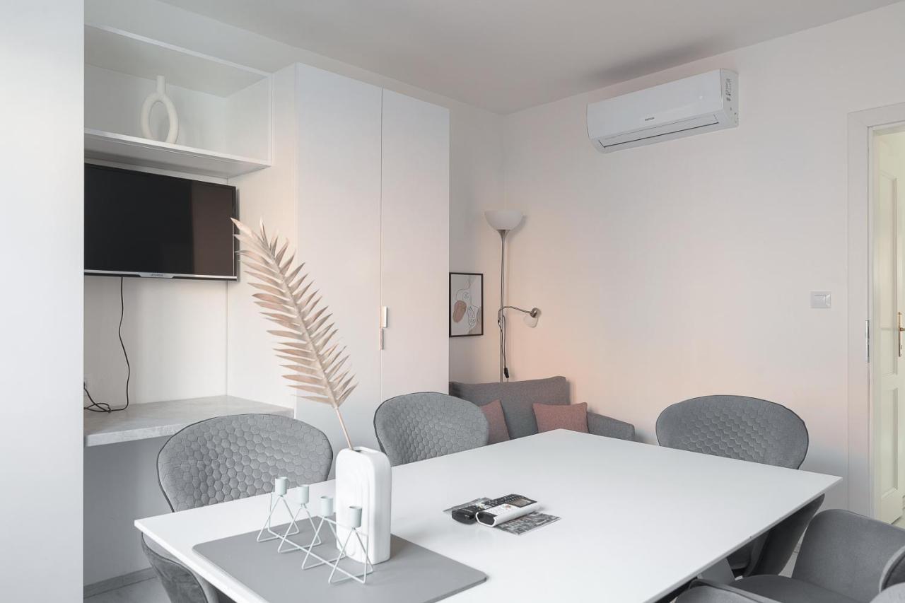 Skolska Winter Terrace Apartment Prague Ngoại thất bức ảnh